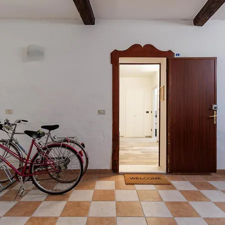 Loftino 42 Biciclette & Wifi * 페라라