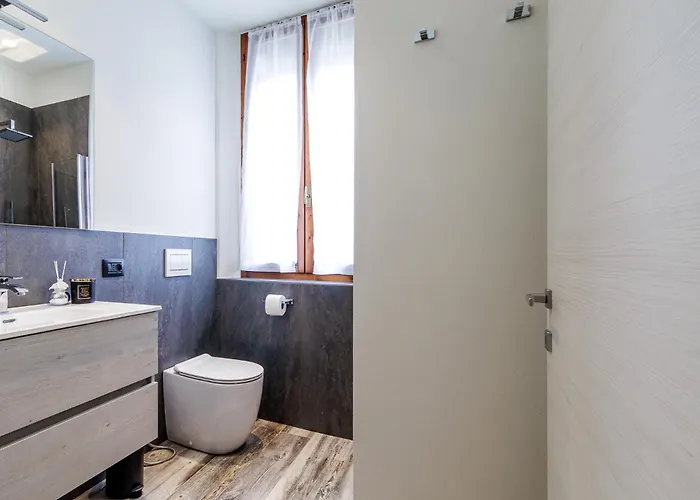 Loftino 42 Comodo Al Centro Bici Incluse Wifi Ultraveloce Ferrara